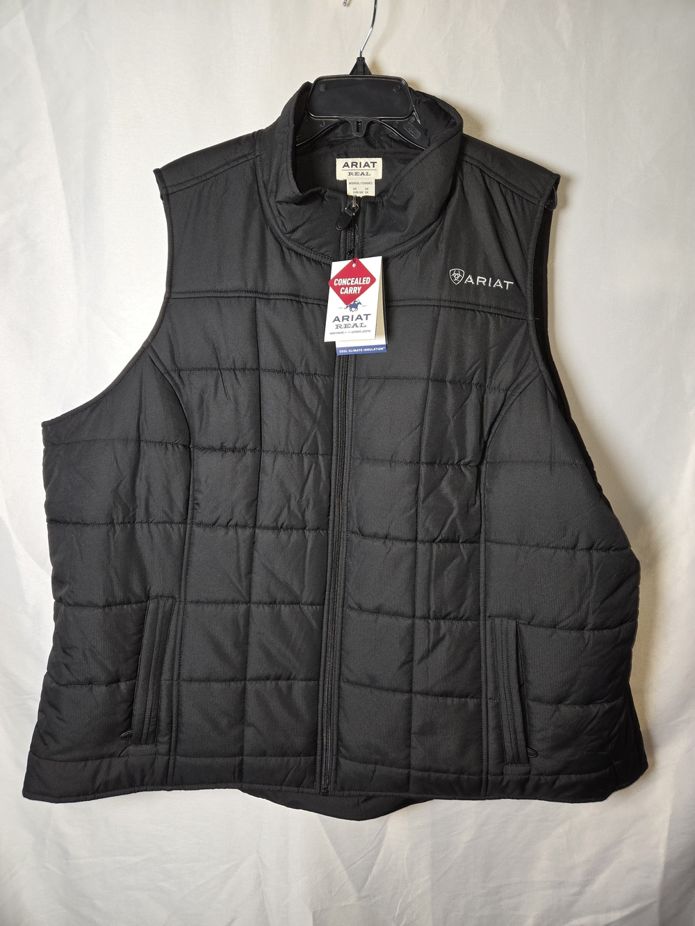 Ariat CRIUS Insulated Black Quilted Women's Vest with Full Zip Concealed Carry